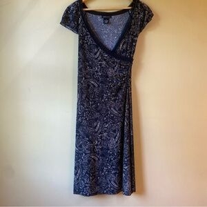 BCBGMaxAzria Black Paisley Faux Wrap Vneck Lace Cap Sleeve Size Small